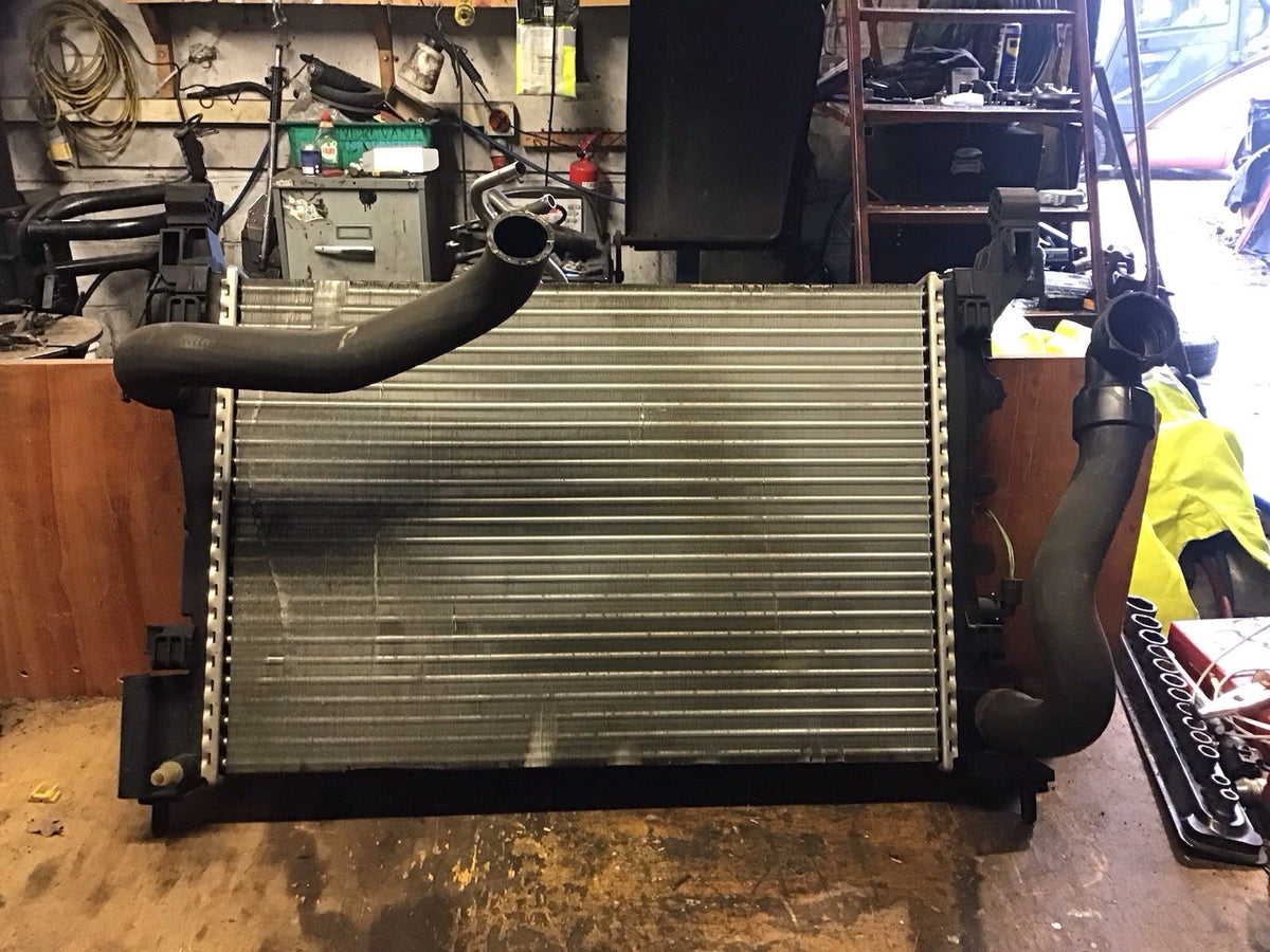 VAUXHALL CORSA D RADIATOR AIR CON RAD 1.4 PETROL 2010 20147