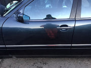 MERCEDES E CLASS W210 PASSENGER'S SIDE N/S/F FRONT DOOR SALOON 1996 20026