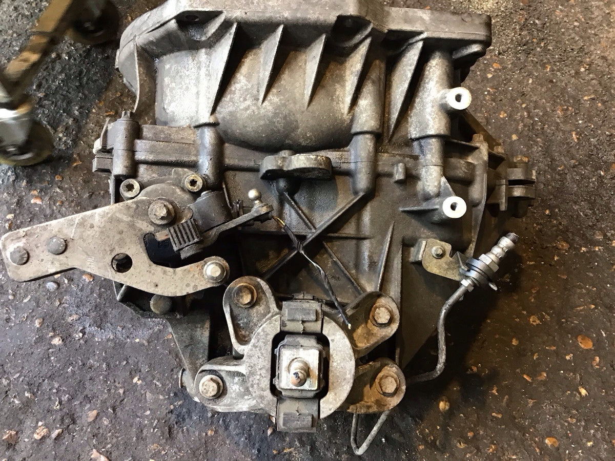 BMW MINI R56 1.6 GEARBOX  MANUAL 6 SPEED 72000 MILES 2007 20112