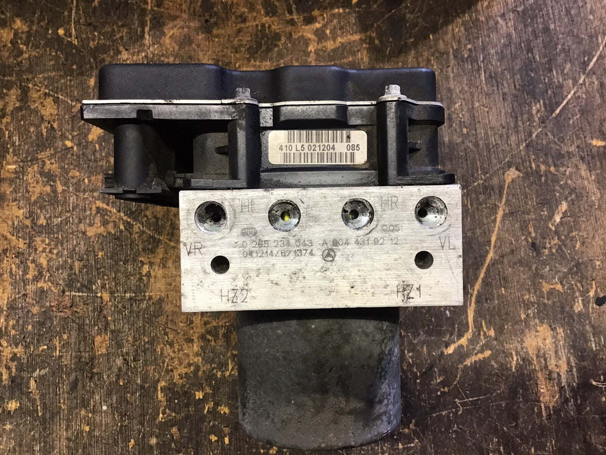 MERCEDES A CLASS W169 ABS PUMP MODULE A0044319212 0265234043 2005 20125