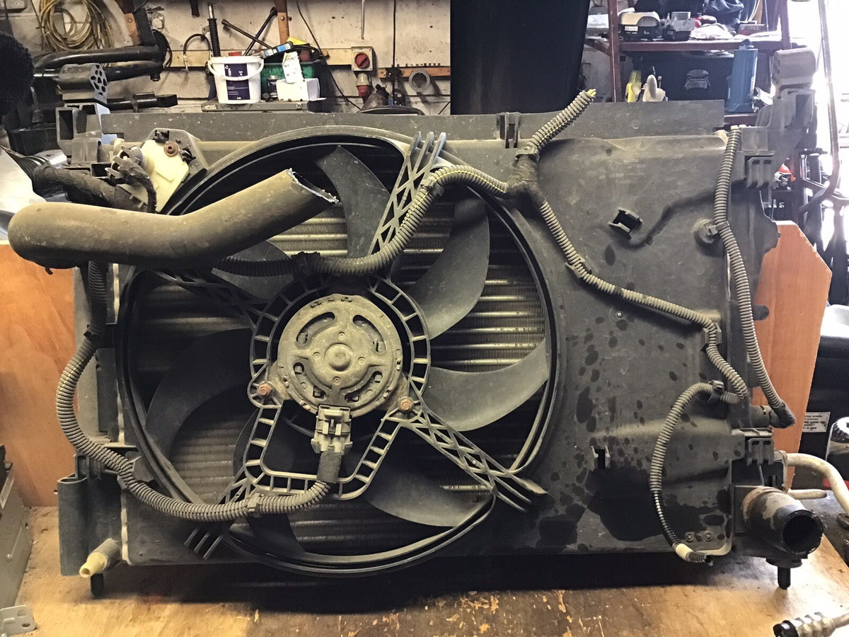 VAUXHALL CORSA D RADIATOR RADIATOR FANS AIR CON RAD 1.4 PETROL 2010 20143