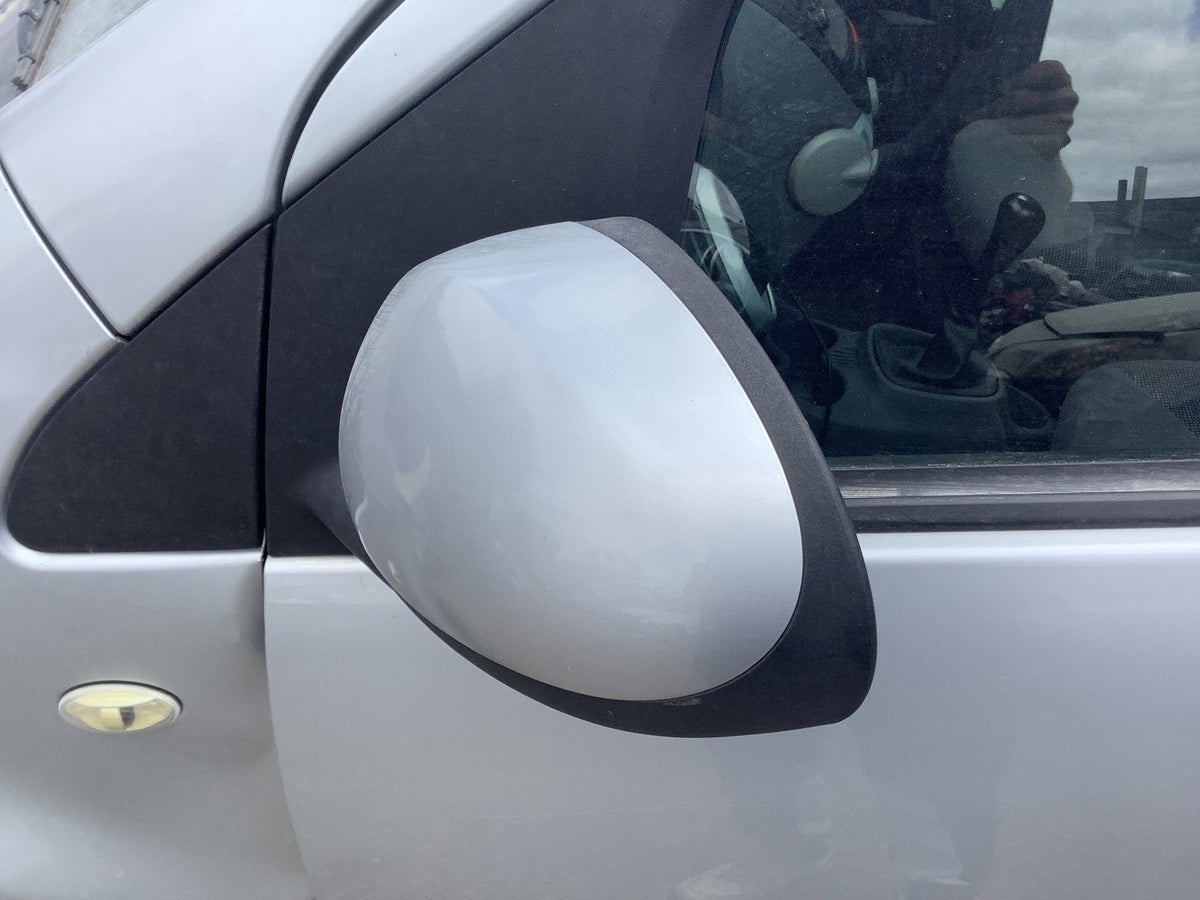 PEUGEOT 107 CITROEN C1 PASSENGER'S SIDE N/S DOOR MIRROR GRIS GALLIUM KTB 05 143