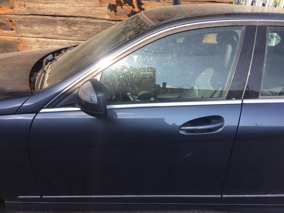 MERCEDES C CLASS W204 PASSENGER SIDE N/S FRONTDOOR TENORITE GRAY 755 2007 20142