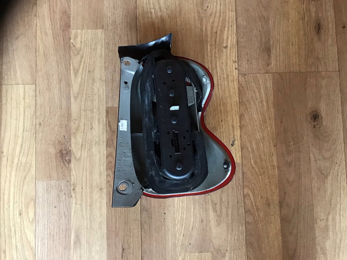 SMART FORTWO BRABUS PASSENGER'S SIDE N/S REAR LIGHT 2007 20143
