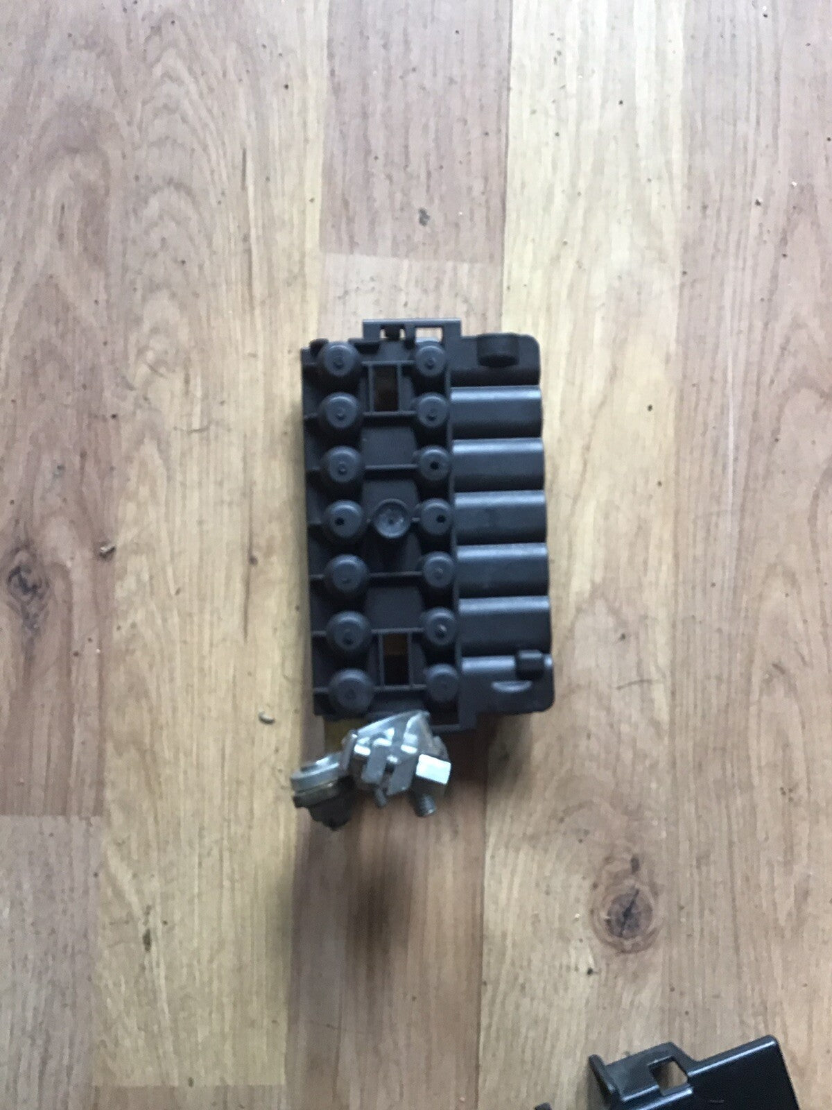 MERCEDES SPRINTER 906 BATTERY FUSE BOX A0015456403 2006 20096