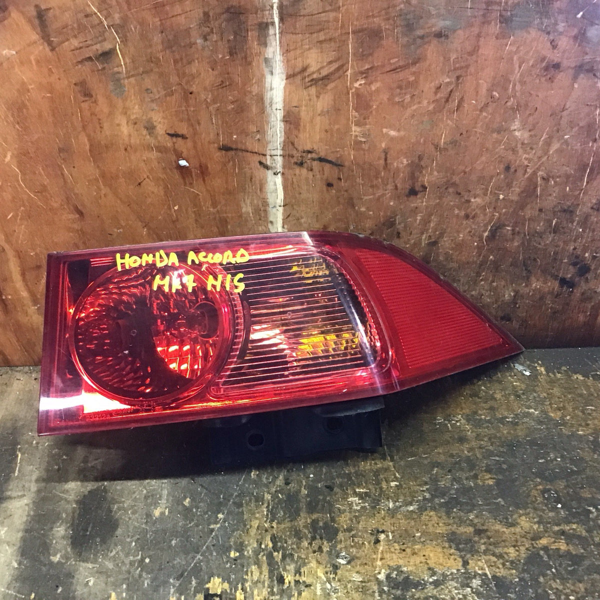 HONDA ACORD MK7 PASSENGER'S SIDE N/S REAR LIGHT 2003 20082