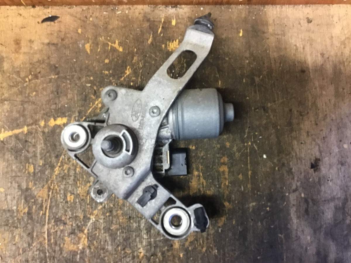 FORD FOCUS MK3 DRIVER'S SIDE O/S FRONT WIPER MOTOR BM51 17K484 B  2011 20157
