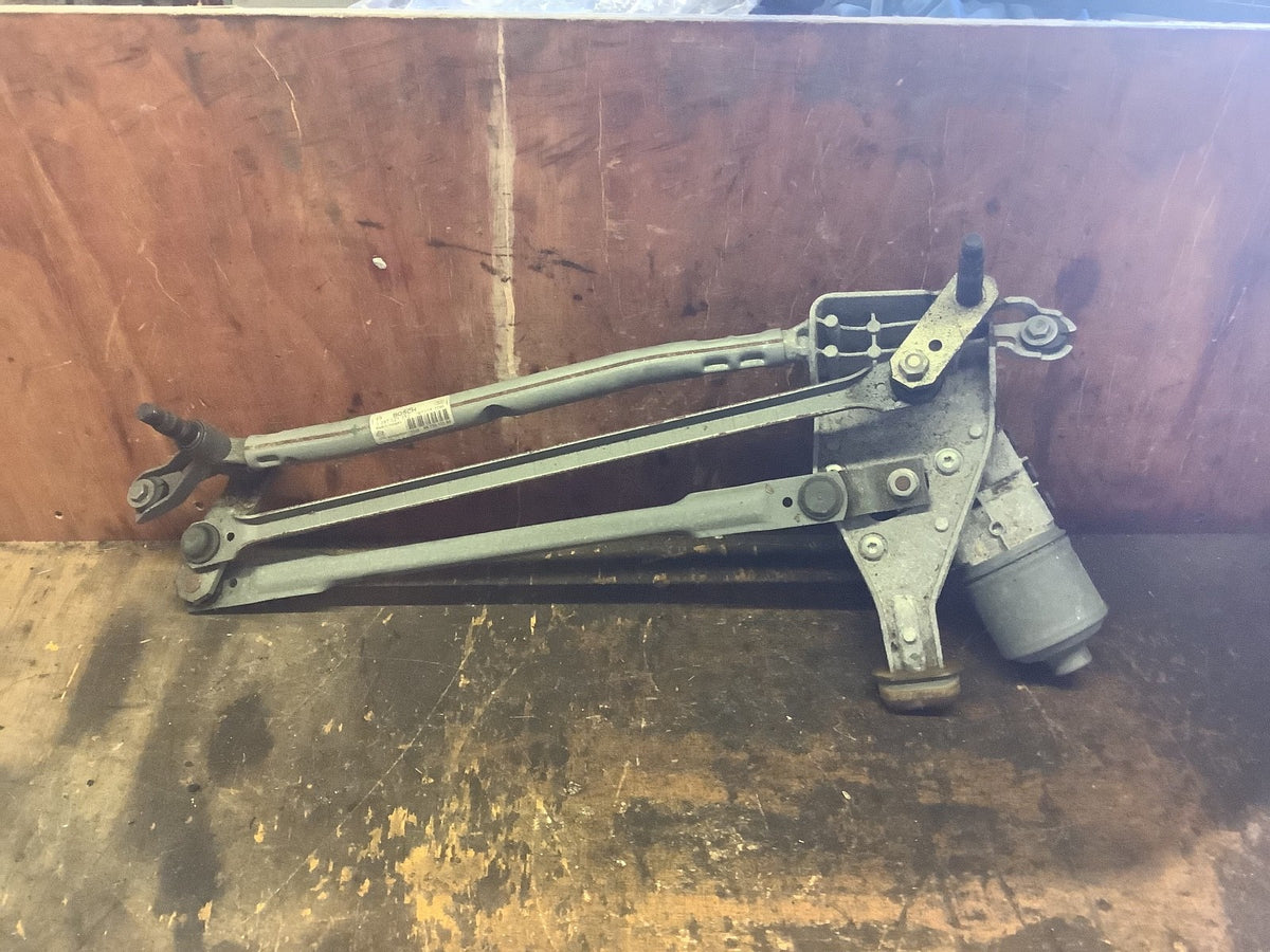 PEUGEOT 2008 MK1 FRONT WIPER MOTOR WITH LINKAGE 9673917180 2013 20191