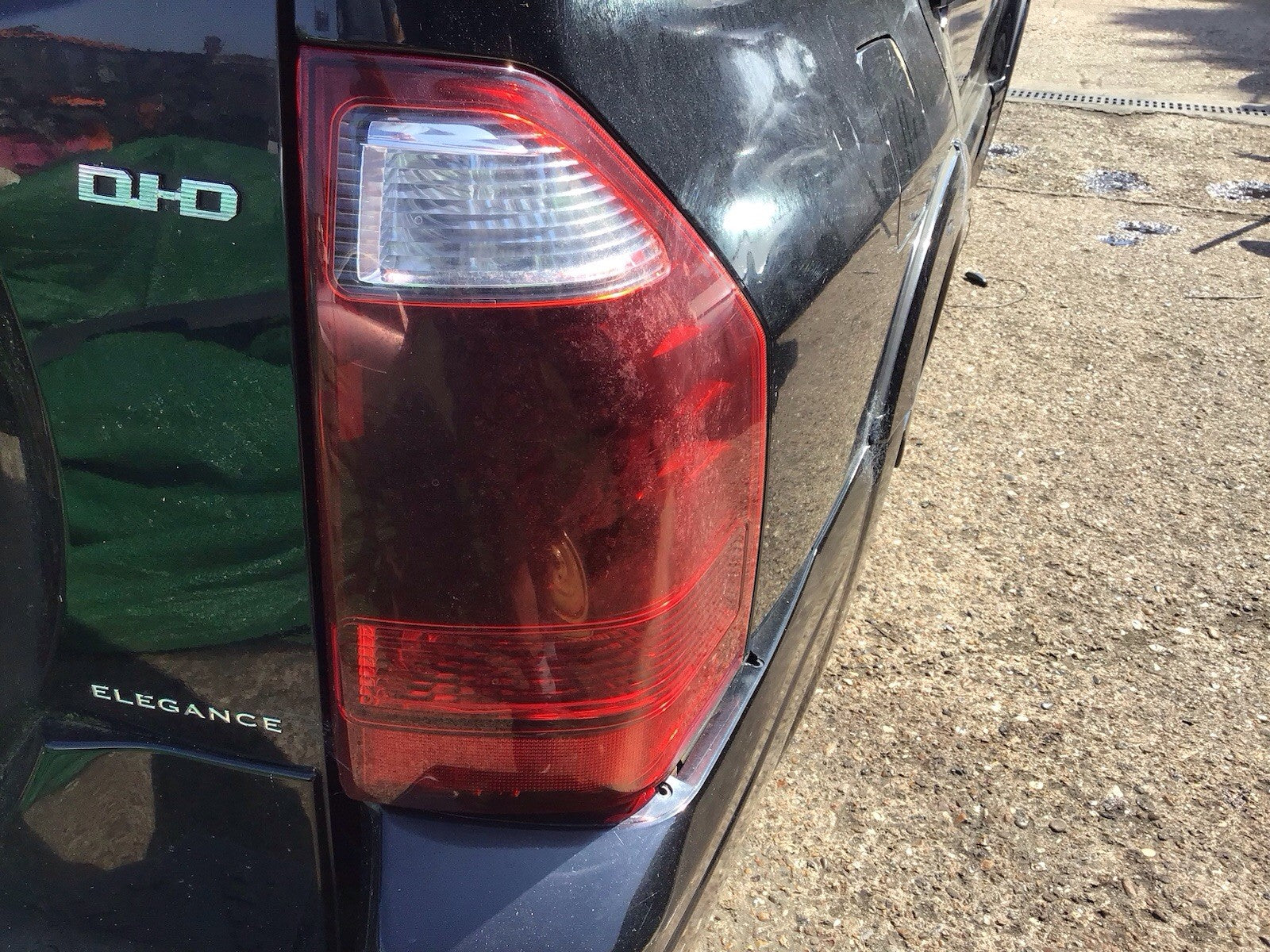 MITSUBISHI SHOGUN MK3 DRIVER'S SIDE O/S REAR LIGHT REAR LIGHT  2000 20060