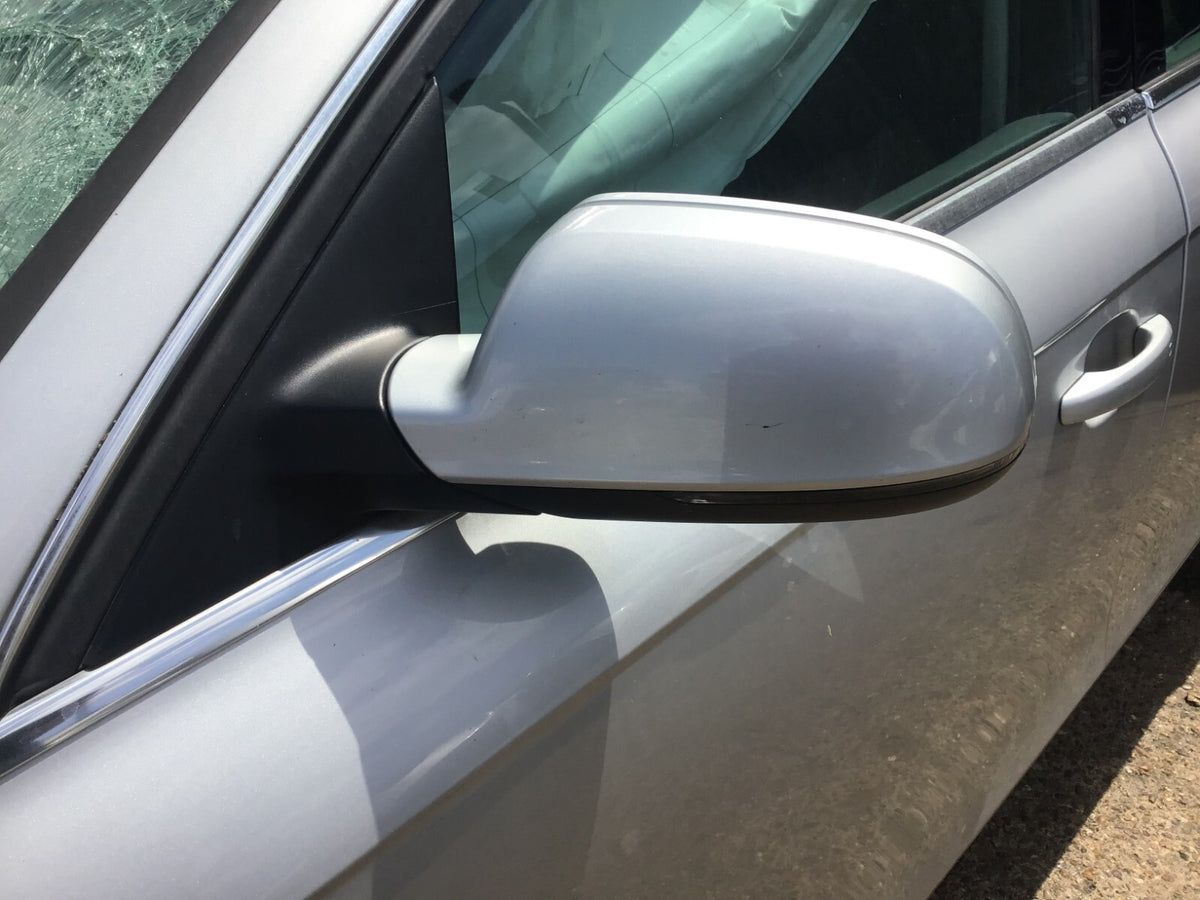 AUDI A4 8K PASSENGER'S SIDE N/S DOOR MIRROR ICE SILVER PAINT CODE LX7W 2008 20150