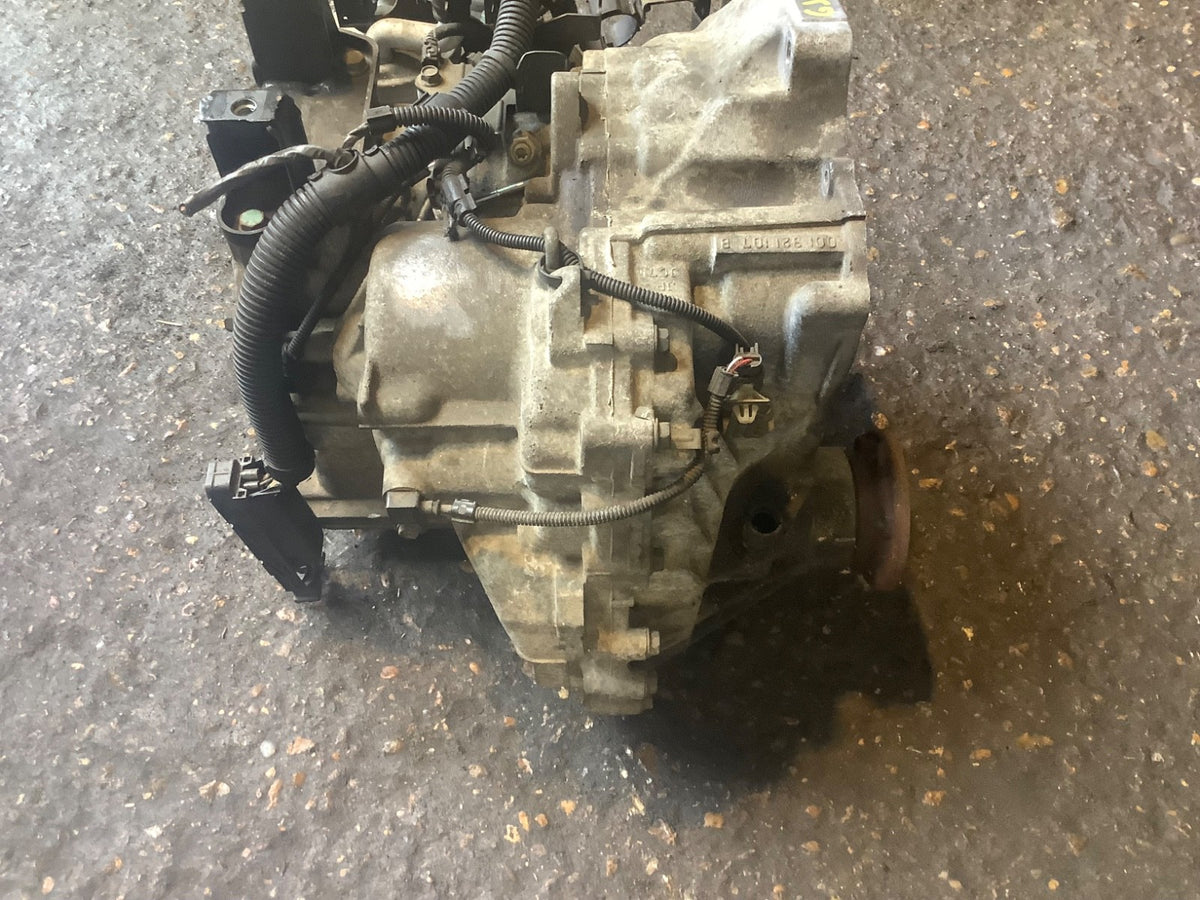 VOLKSWAGEN POLO 9N3 1.4 PETROL AUTO GEARBOX 4 SPEED 25000 MILES CODE GJG 05 20096