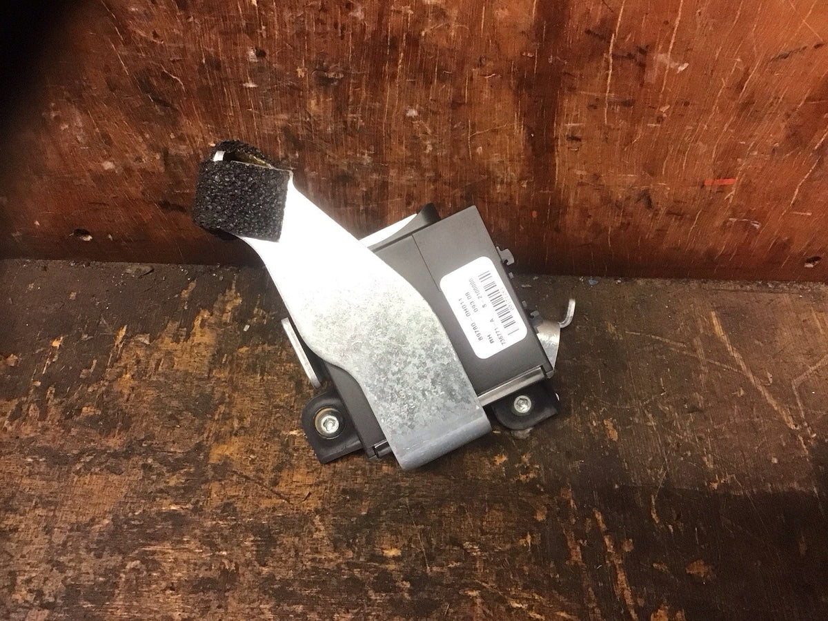 TOYOTA AYGO TRANSPONDERS ECU MODULE 89780 0H011 2005 20126