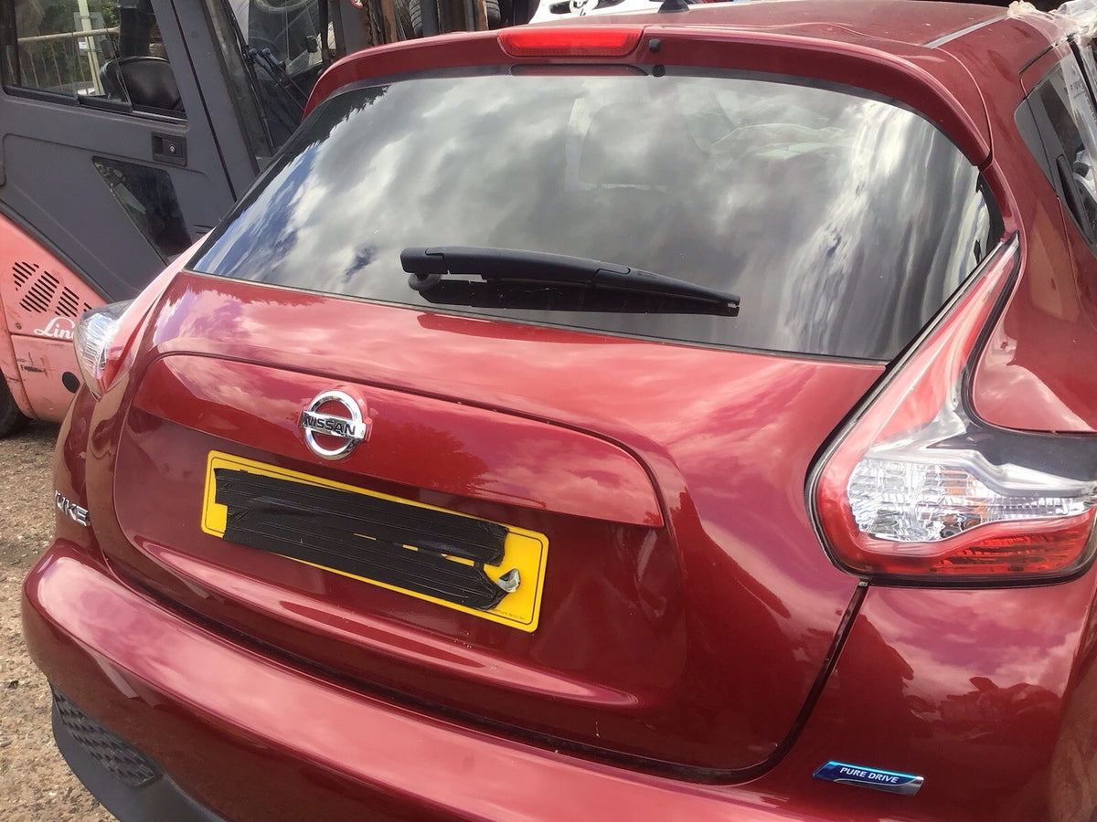 NISSAN JUKE TAILGATE MAGNETIC RED PAINT CODE NAJ 2014 20186