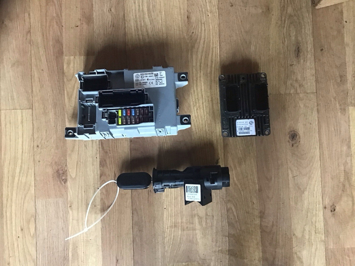 FIAT 500 1.2 PETROL ECU KIT 51903153 2008 20150