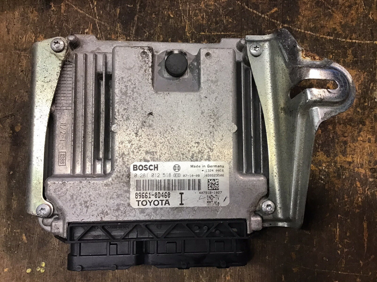 TOYOTA YARIS MK2 1.4 DIESEL D4D ENGINE CONTROL MODULE ECU 89661 0D460 2005 20114