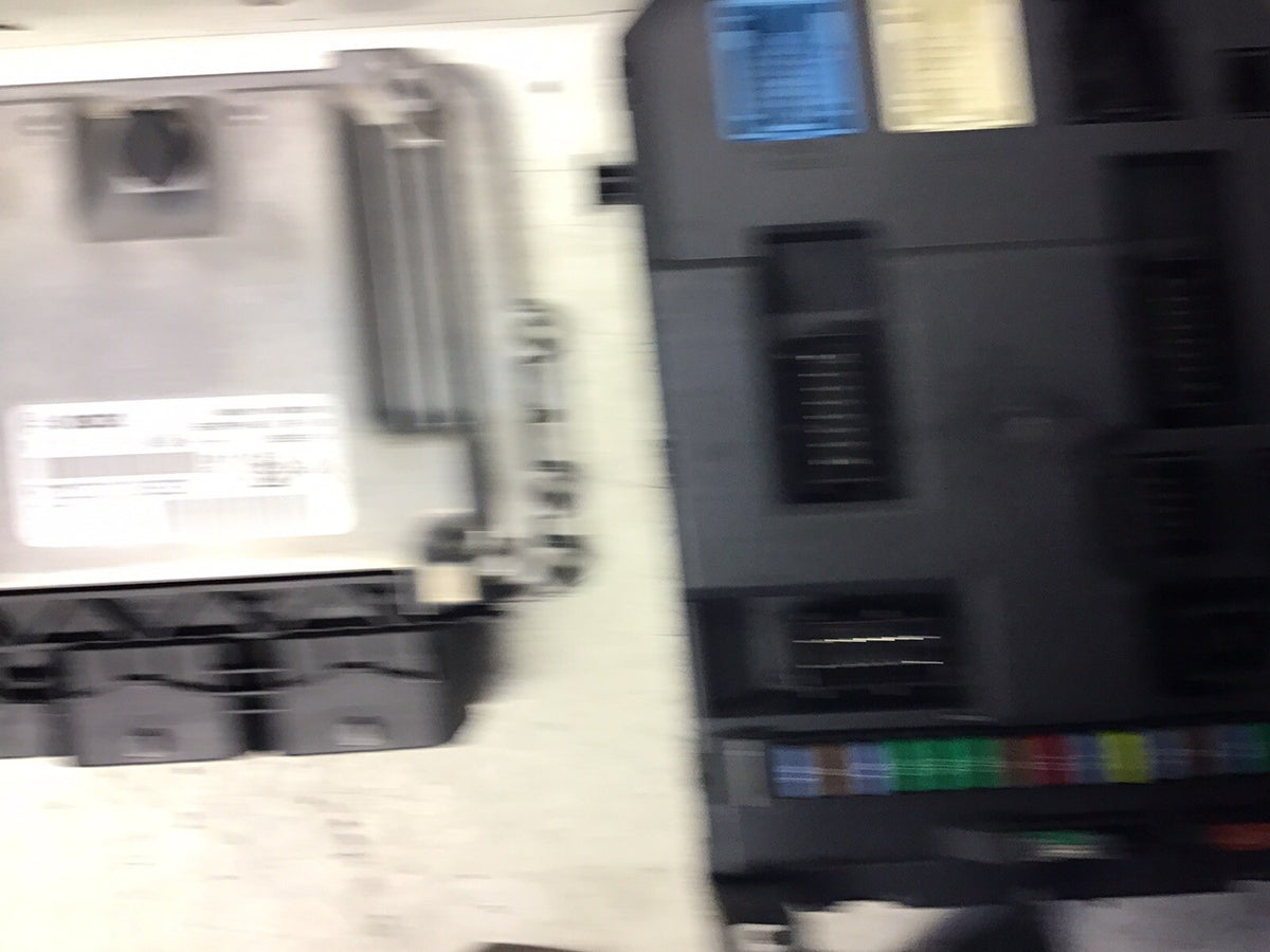 PEUGEOT 207 1.6HDI 9HP ECU KIT 0281015848 9674244680 2009 20124