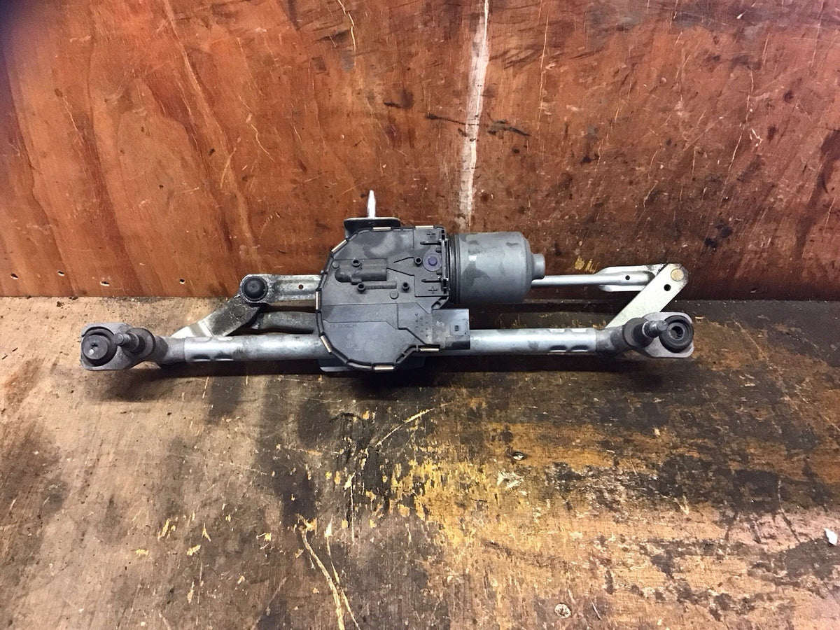 VOLKSWAGEN SHARAN MK2 FRONT WIPER MOTOR AND LINKAGE  7N2955023A 2010 20235