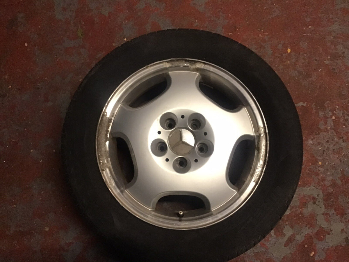 MERCEDES E CLASS W210 ALLOY WHEEL 16'' TYRE 215X55X16 2104010402 1995 20028