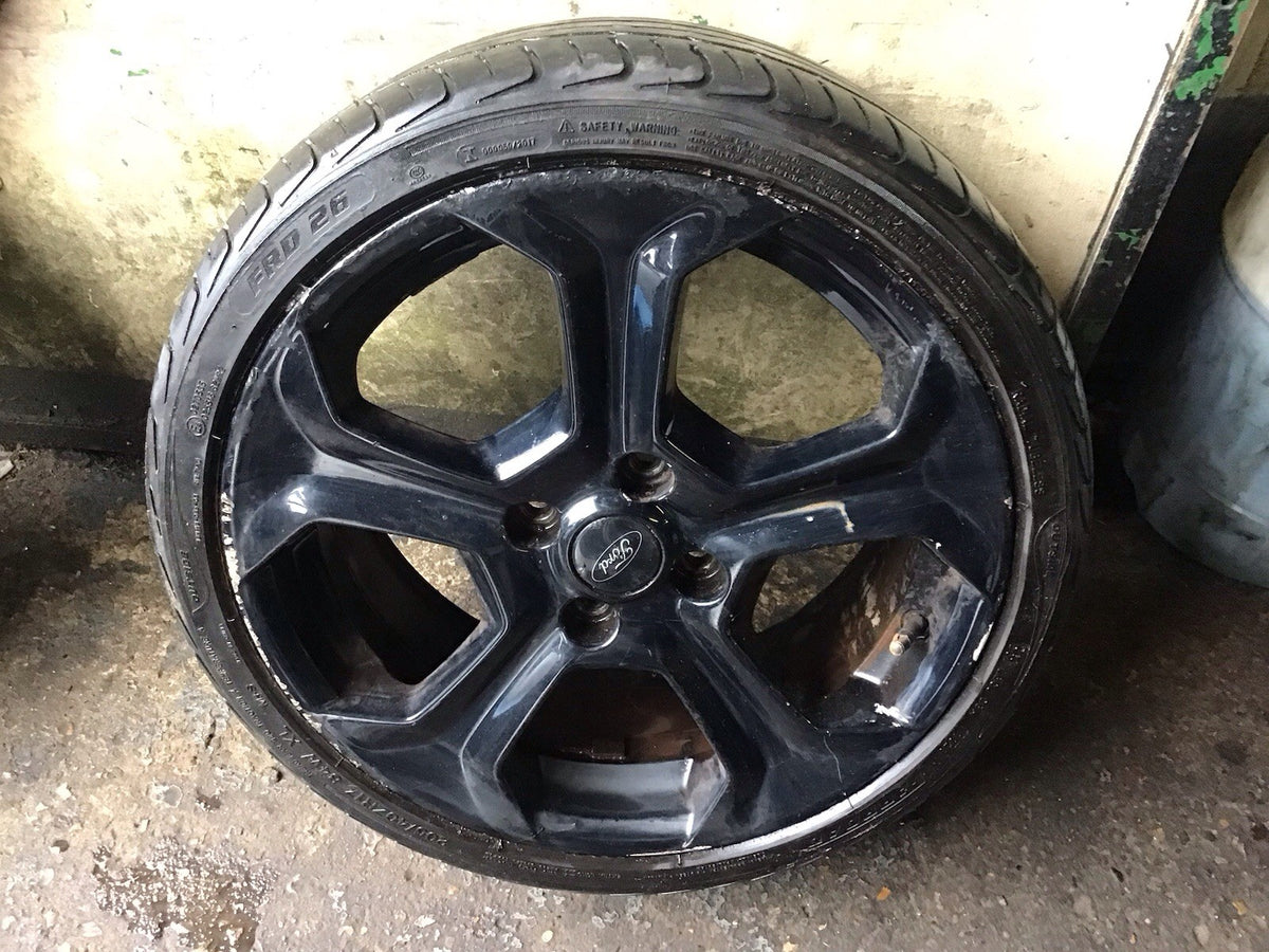 FORD FIESTA  ST BLACK ALLOY WHEEL AND TYRE 17"  7Jx17 ET47.5 C1BC TBFC2