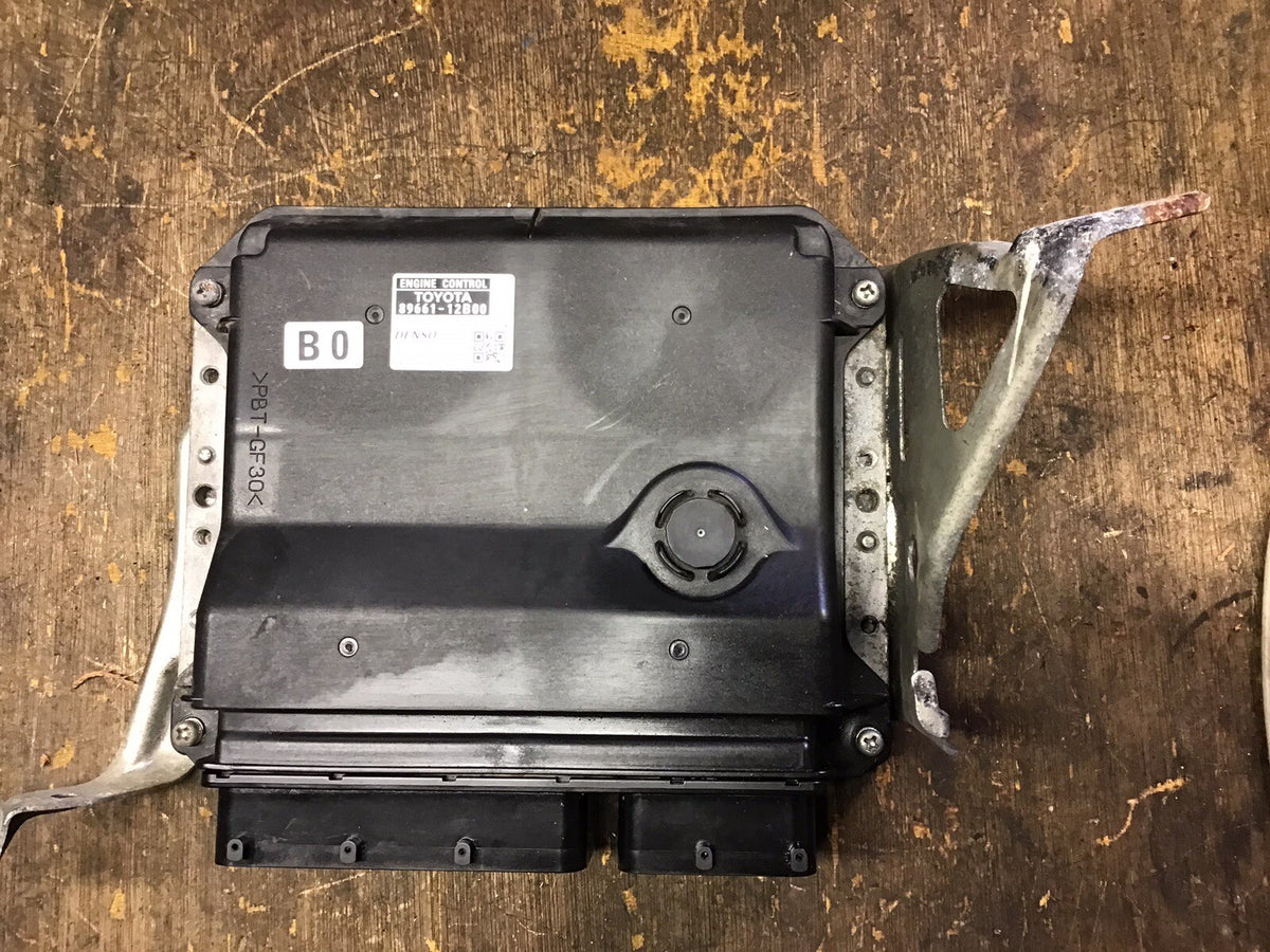 TOYOTA AURIS 2.0 DIESEL ENGINE ECU 89661 12B00 DENSO 175800 8021 2007 20102