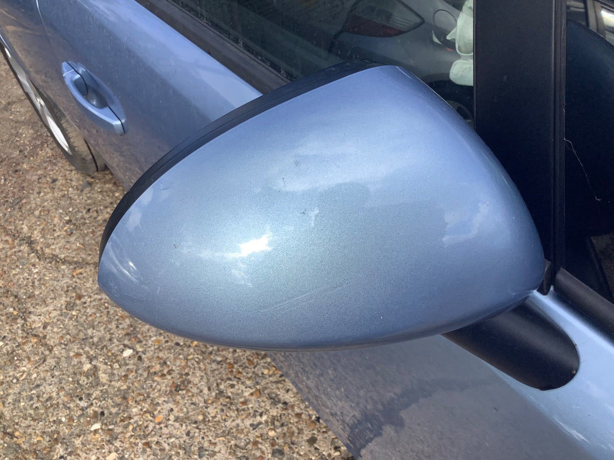 VAUXHALL CORSA D DRIVERS SIDE O/S WING MIRROR CRINAN BLUE Z22R 2006 20143