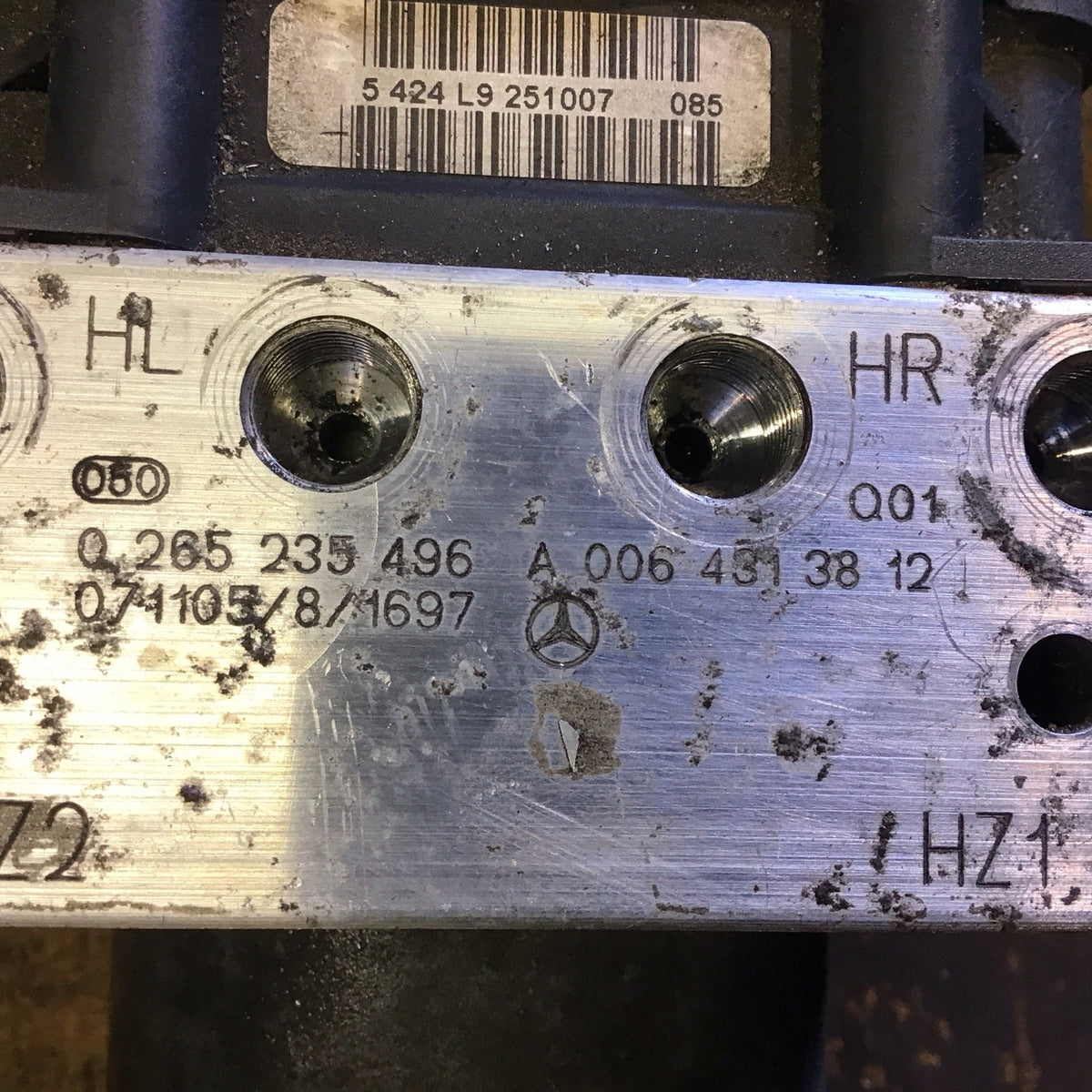 MERCEDES A CLASS W169 ABS PUMP MODULE 0265235496 A0064313812 2005 20127