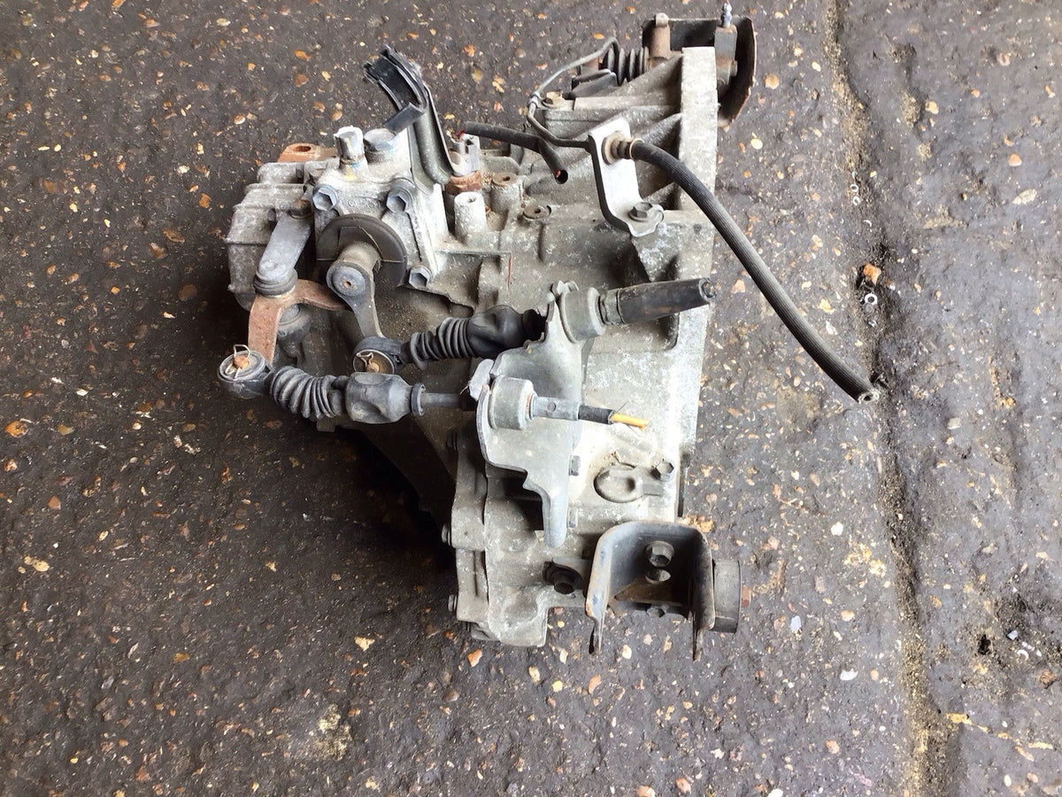 TOYOTA YARIS MK1 1.3 PETROL 5 SPEED MANUAL GEARBOX 2SZ 2001 20067