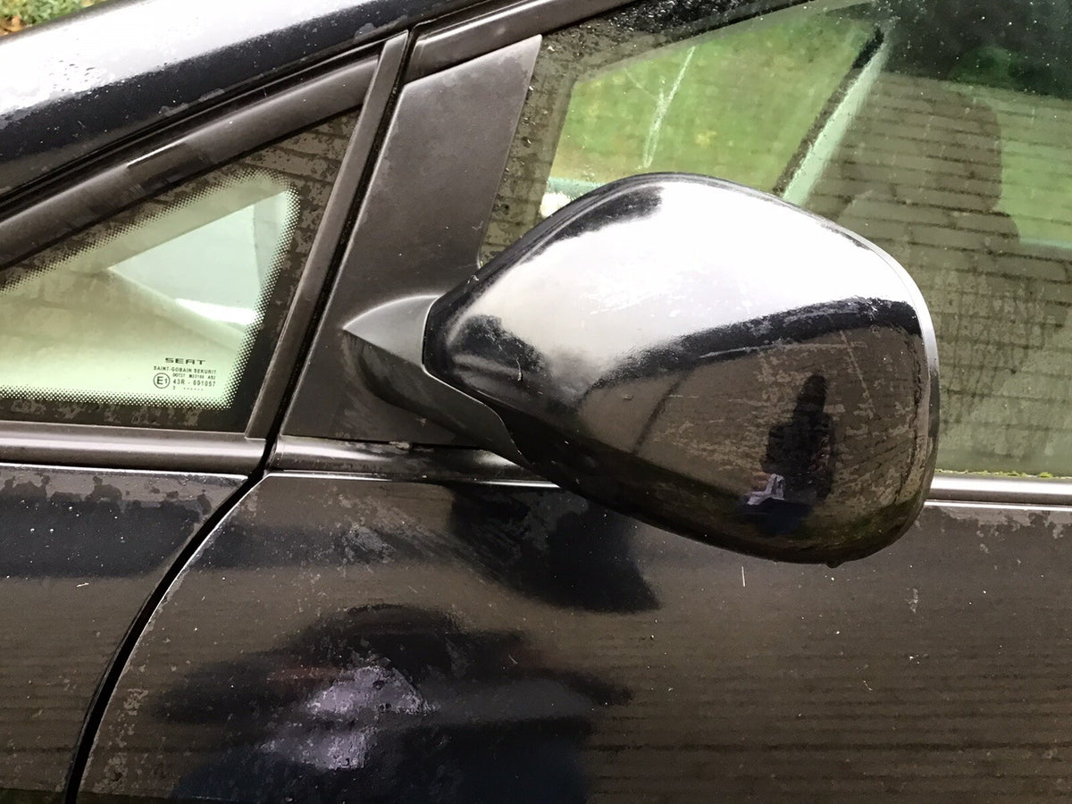 SEAT ALTEA PASSENGER SIDE DOOR MIRROR PHANTOM BLACK METALLIC LZ9Y 2009 20141