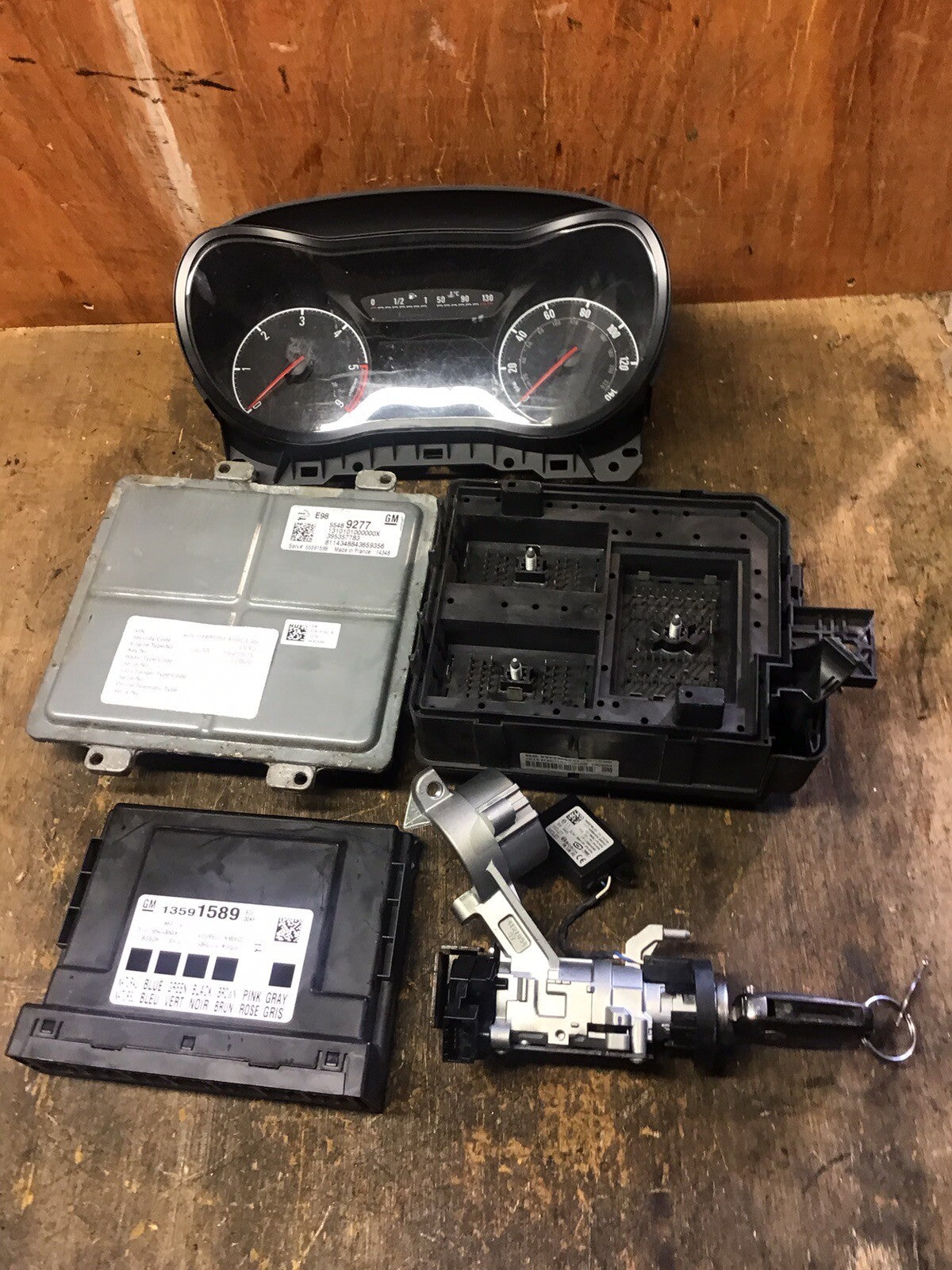 VAUXHALL CORSA E 1.3 CDTI DIESEL ECU KIT 55489277 B13DTR 2015 20190
