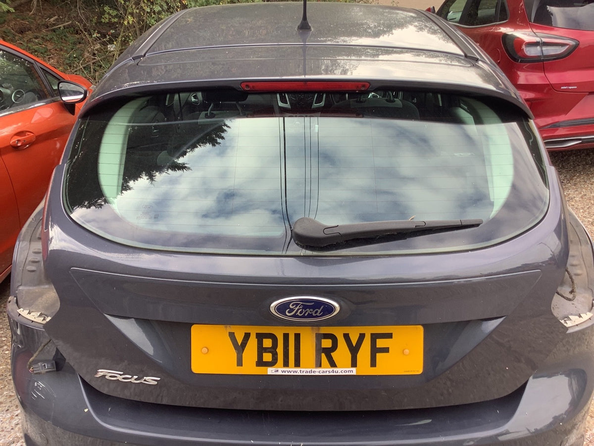 FORD FOCUS MK3 TAILGATE  MIDNIGHT SKY  5 DOOR HATCHBACK 2011 20181