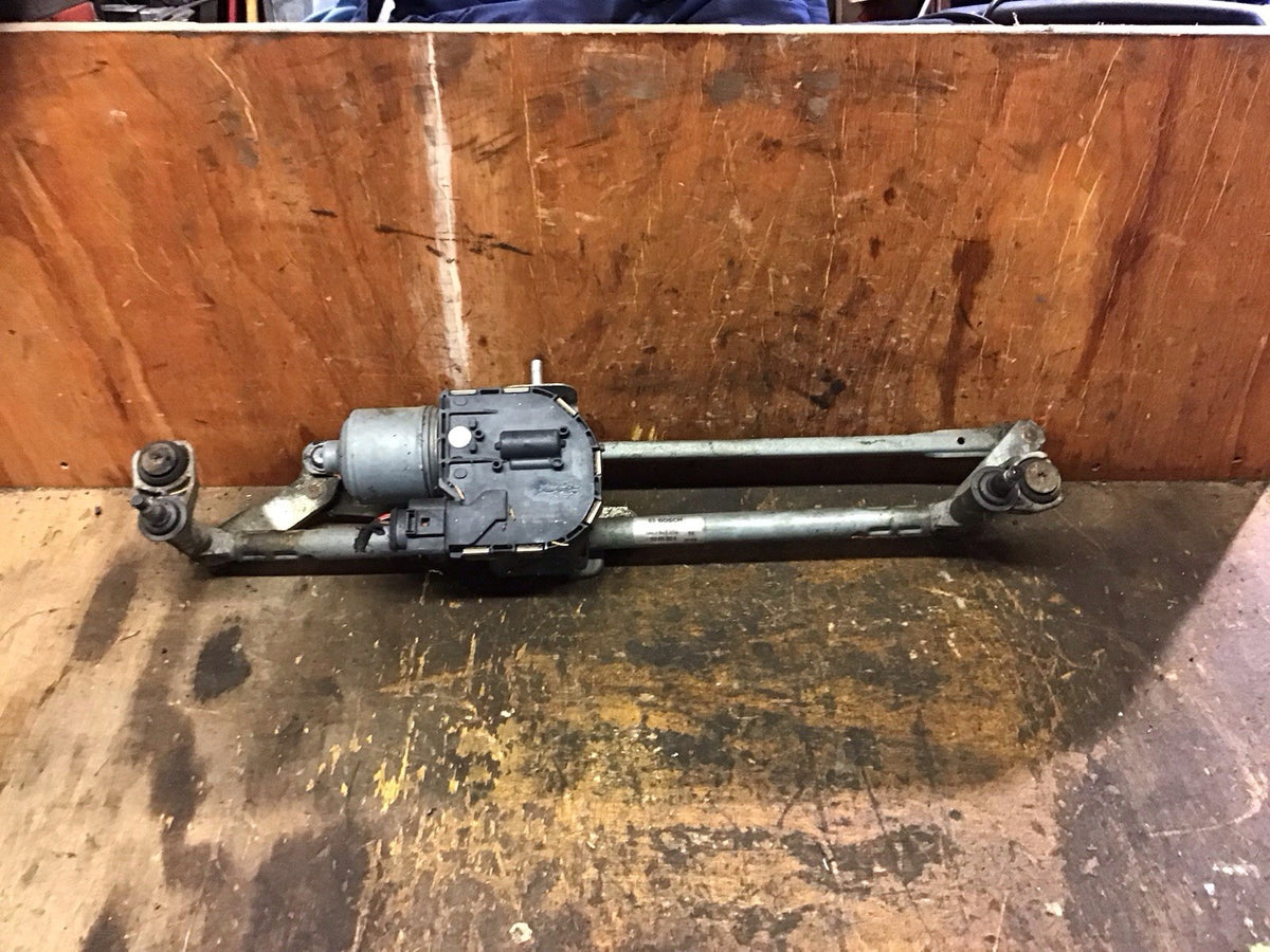 VW JETTA  FRONT WIPER MOTOR  1K2955023G 2005 20100