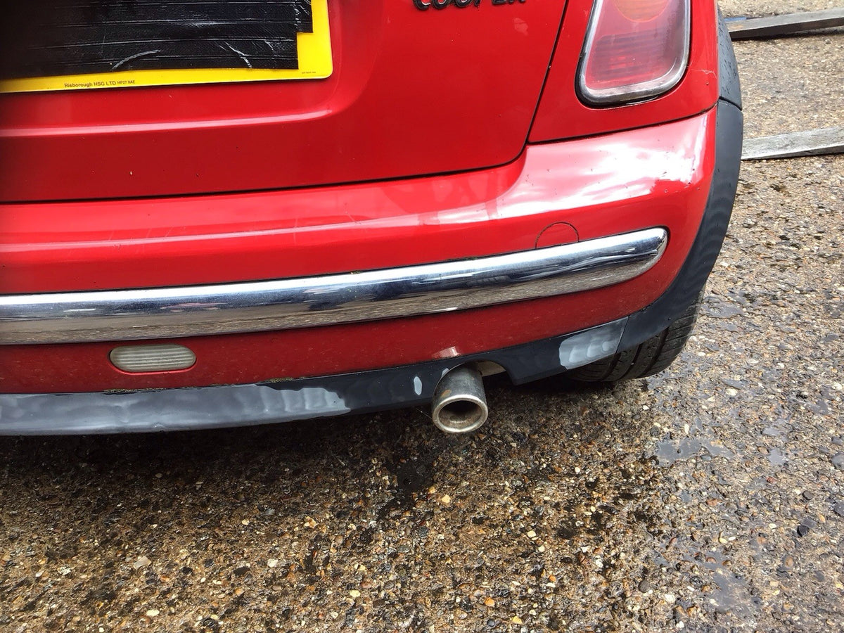 MINI COOPER R50 R53 REAR BUMPER IN CHERRY RED 2001 20067