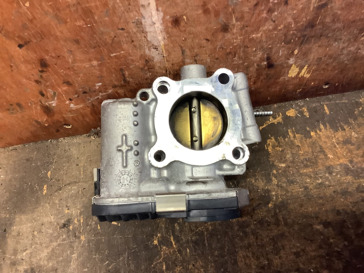 VAUXHALL CORSA E 1.4 PETROL THROTTLE BODY 55562270 2015 20194