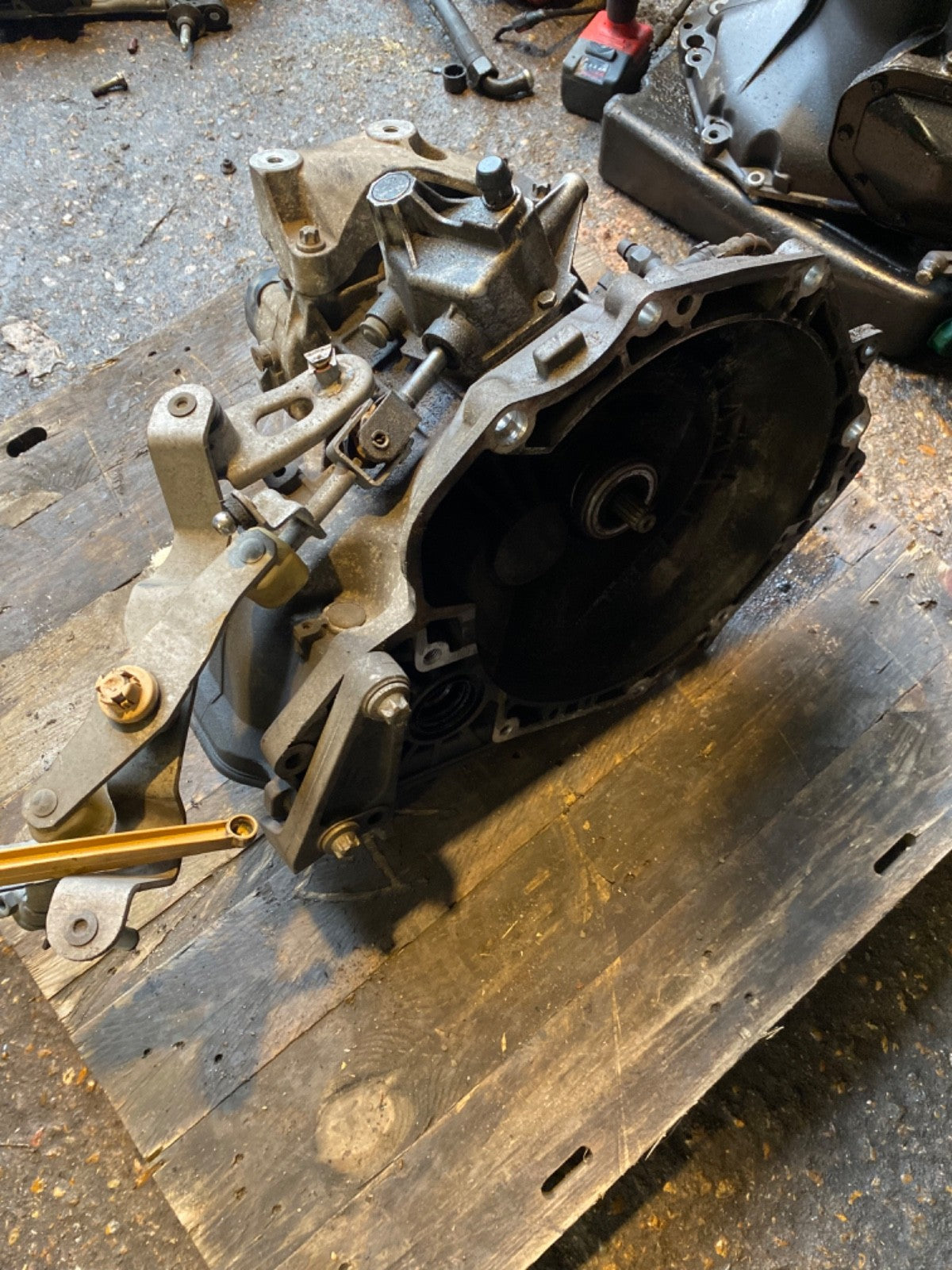 VAUXHALL CORSA D 1.4 PETROL GEARBOX  5 SPEED MANUAL 2U W418  2010 20141