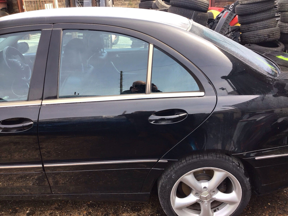 MERCEDES C CLASS W203 PASSENGER'S SIDE REAR DOOR OBSIDIAN BLACK 197 2001 20070