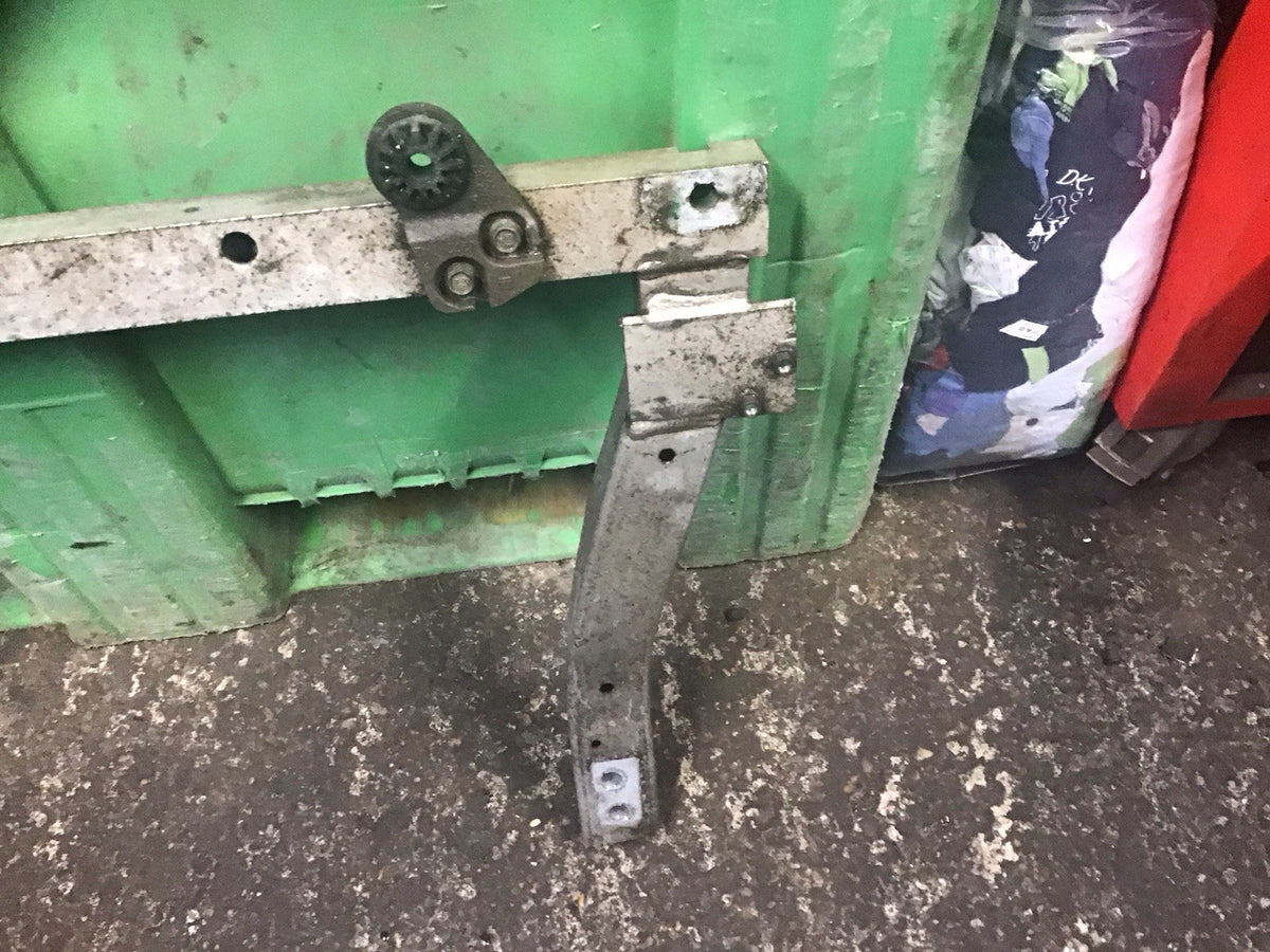 VAUXHALL CORSA E SUBFRAME RADIATOR SUPPORT FRAME 2015 20195