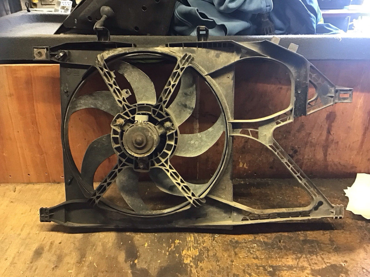 VAUXHALL CORSA C RADIATOR FAN COWLING 13123728 2010 20140