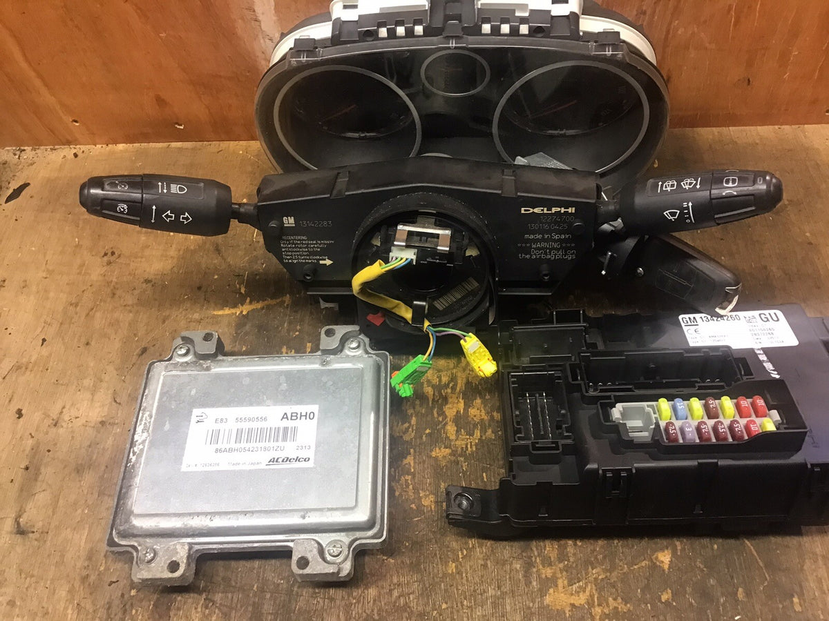 VAUXHALL CORSA D 1.4 PETROL ECU KIT 55590556 ABH0 A14XER 2010 20140