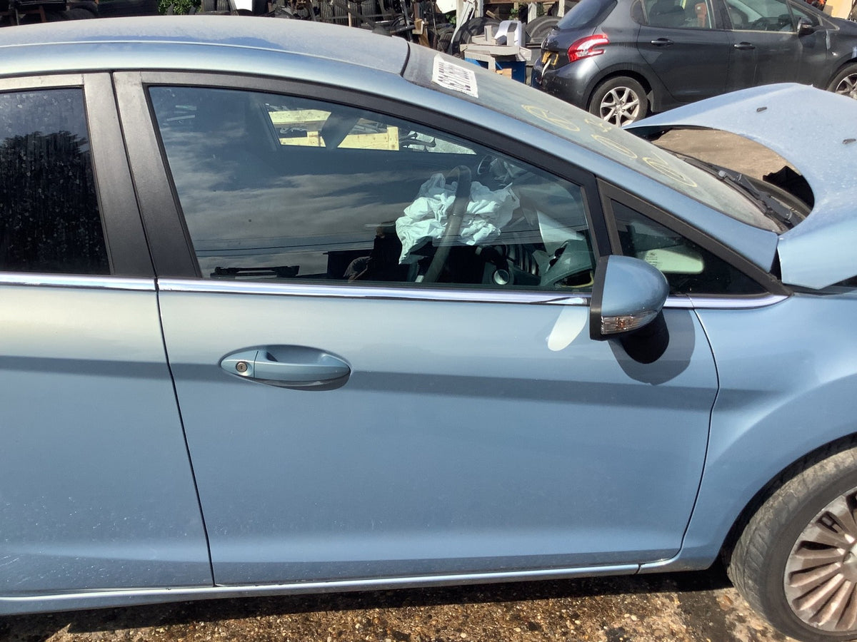 FORD FIESTA MK7 DRIVER'S SIDE O/S FRONT  DOOR IN AVALON 2008 20171