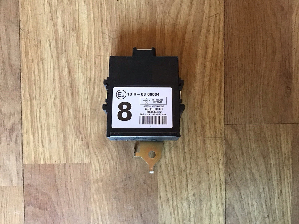 TOYOTA VERSO 1.8 PETROL WIRELESS DOOR LOCK CONTROL MODULE ECU 85970 64020 13 181