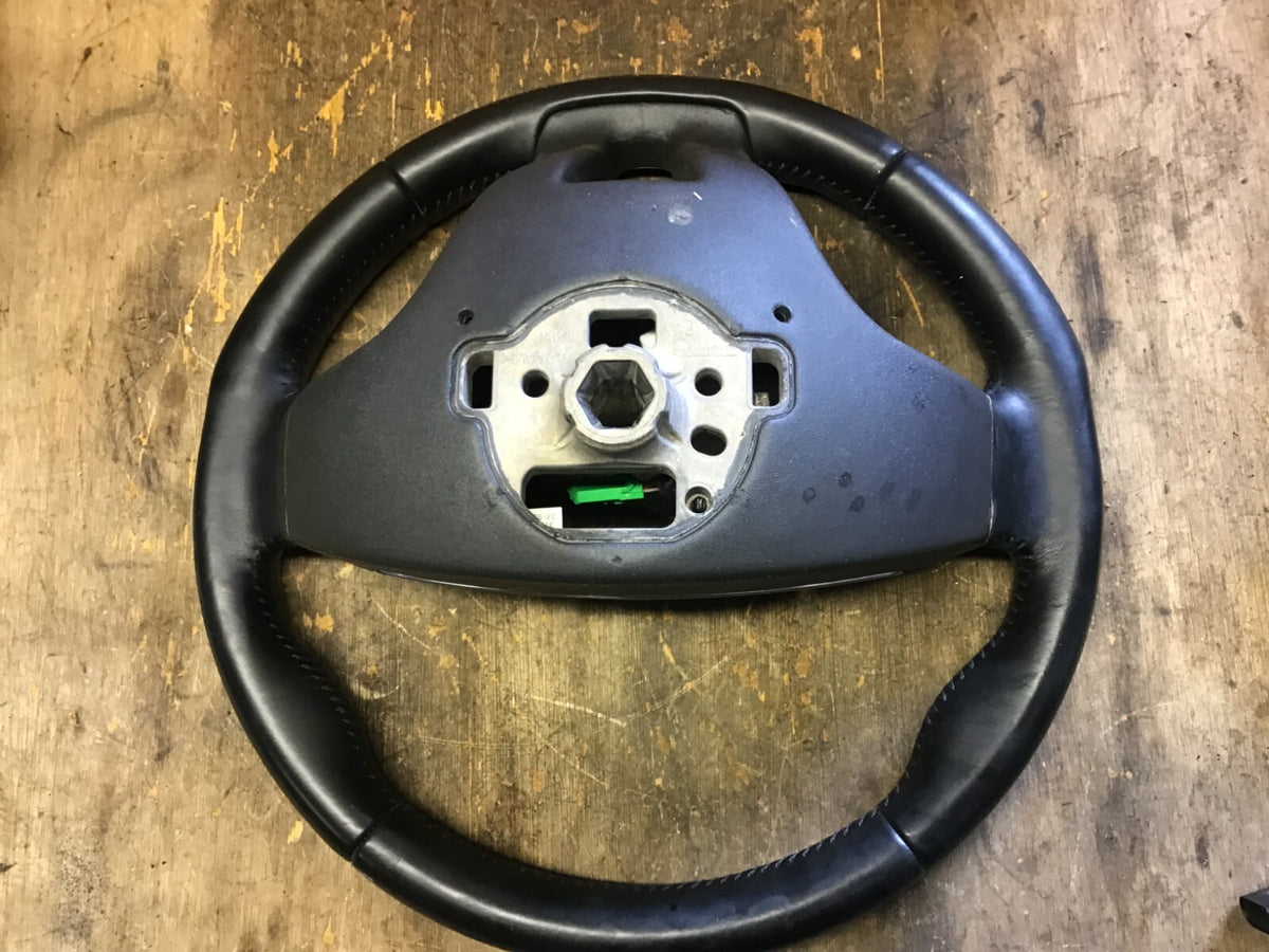 VOLVO V40 MULTI FUNCTIONAL STEERING WHEEL 34110217B  2012 20195