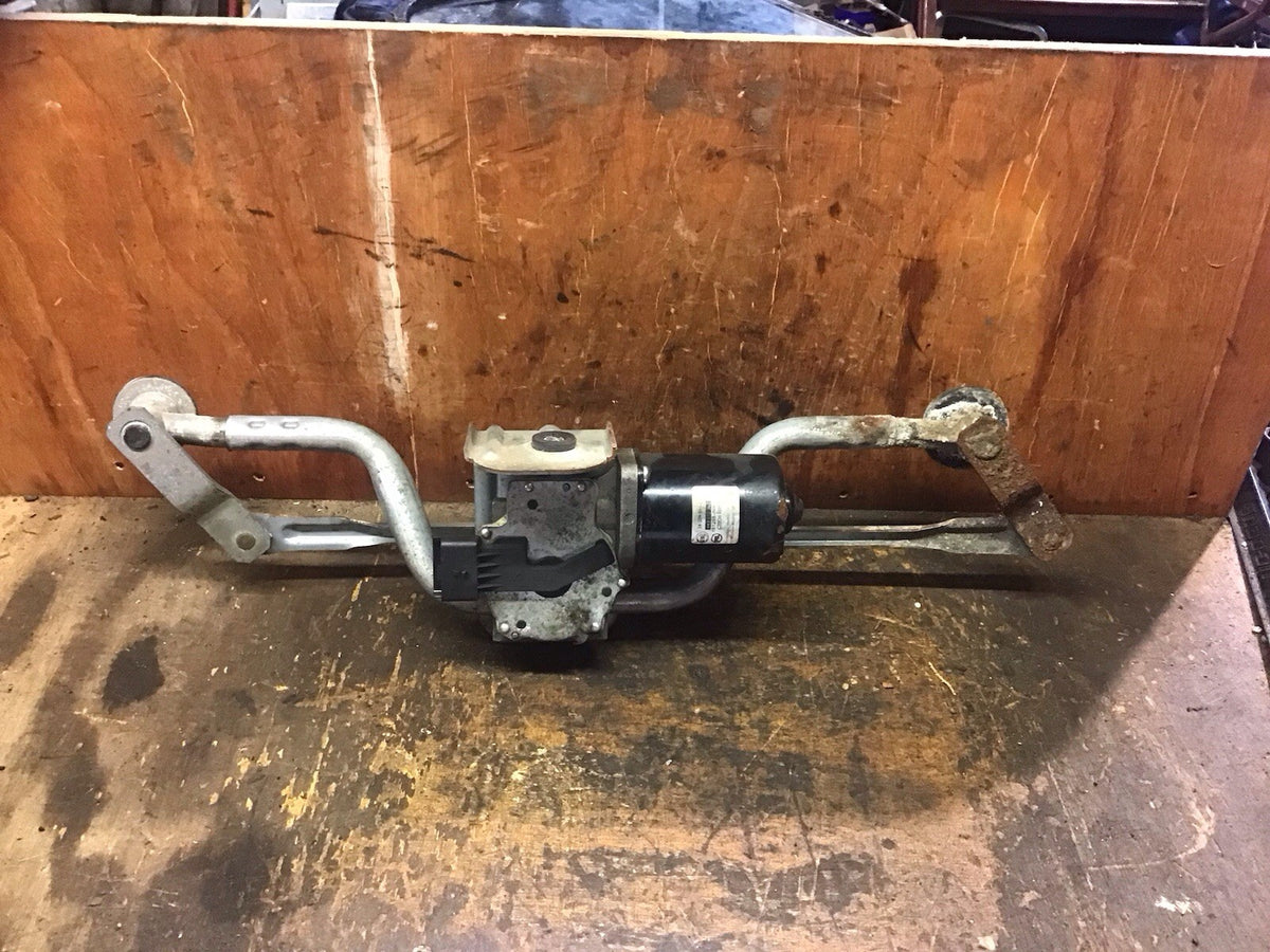 PEUGEOT EXPERT FRONT WIPER MOTOR WITH LINKAGE 443122362019 2012 20189