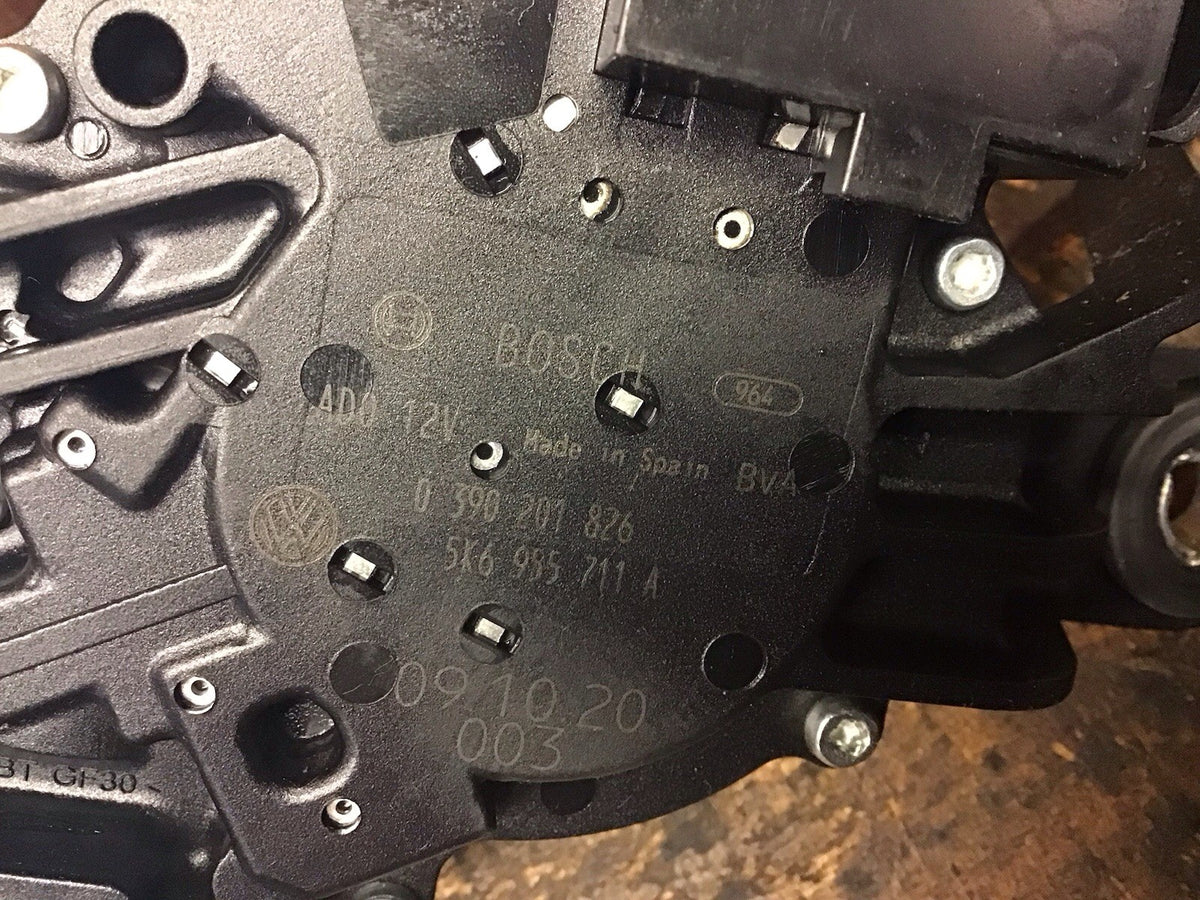 VOLKSWAGEN GOLF MK6 REAR WIPER MOTOR 5K6955711A 2009 20125