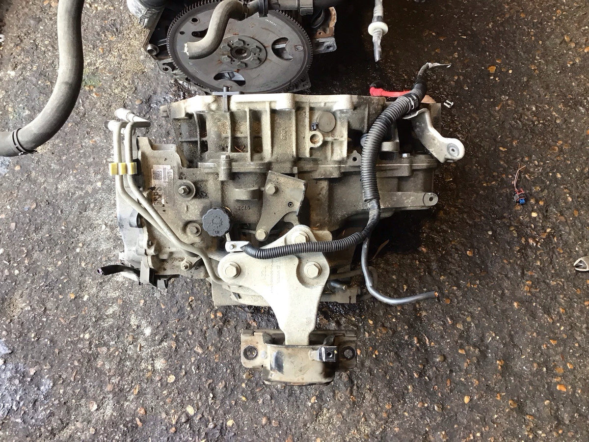 VAUXHALL CORSA E 1.4 PETROL AUTOMATIC GEARBOX CODE 5GPS 41000 MILES 2015 20191