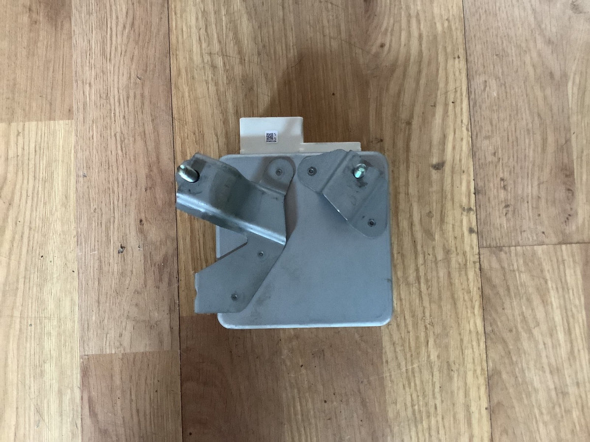 TOYOTA YARIS MK2 POWER STEERING ECU MODULE 89650 0D120 2006 20110