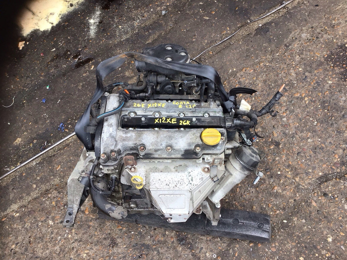 VAUXHALL CORSA B 1.2 PETROL ENGINE X12XE 26000 MILES FROM NEW  1996 20001