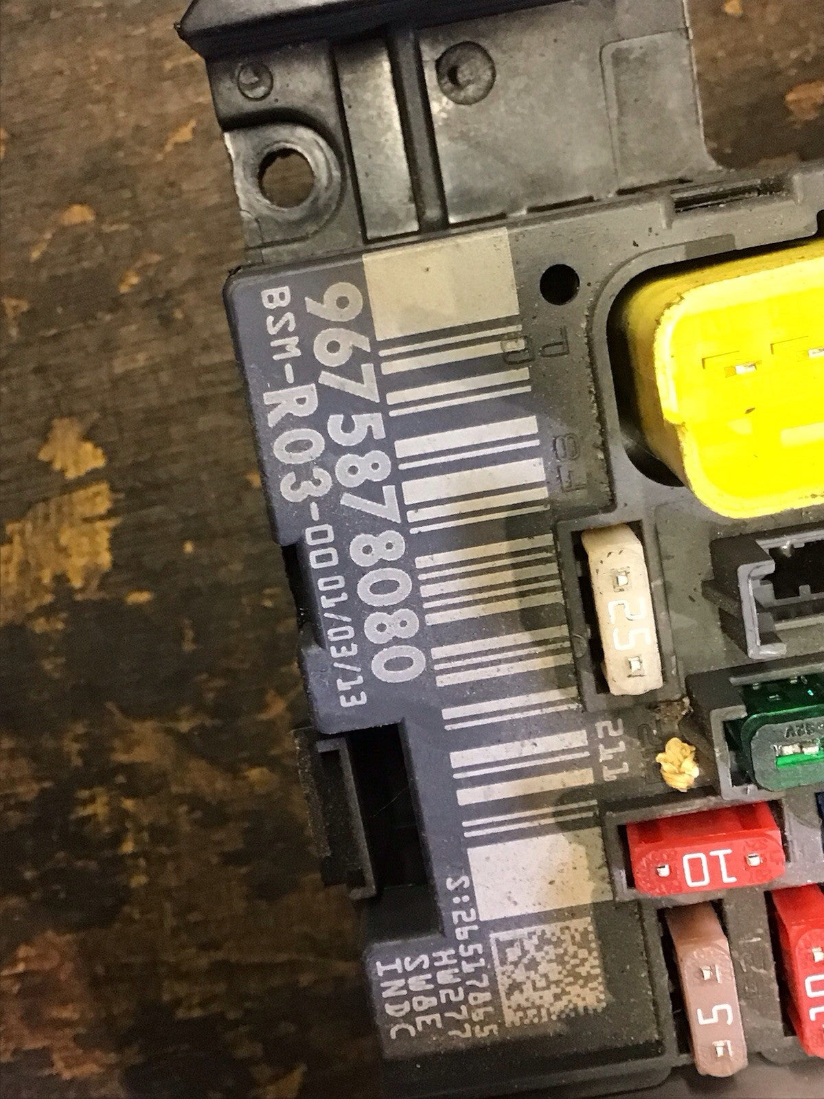 PEUGEOT EXPERT  UNDER BONNET FUSE BOX BSM 9675878080 2010 20163