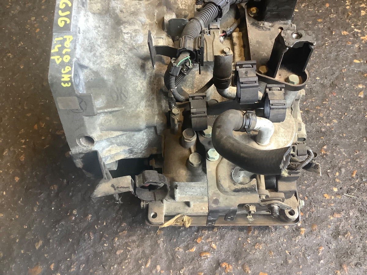 VOLKSWAGEN POLO 9N3 1.4 PETROL AUTO GEARBOX 4 SPEED 25000 MILES CODE GJG 05 20095