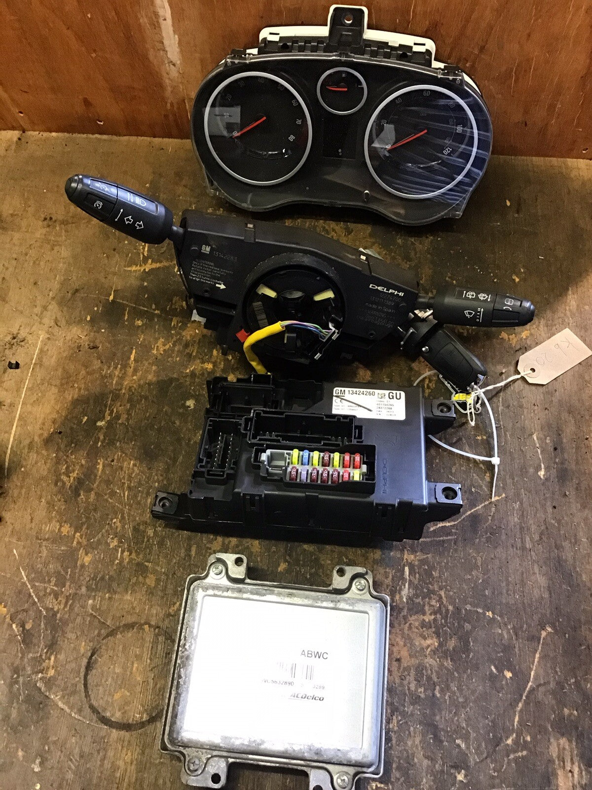 VAUXHALL CORSA D 1.2 PETROL ECU KIT 55597931 ABWC A12XER 2010 20140