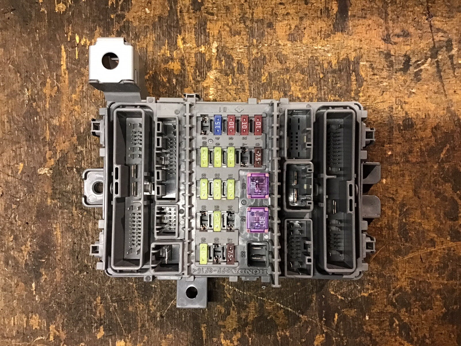 HONDA ACCORD MK8 PETROL FUSE BOX BODY CONTROL TL0 E314 2008 20141